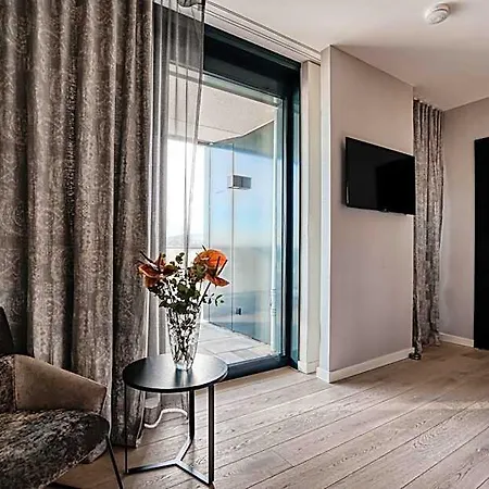 Cloud No7 - The Original Apartahotel 4*