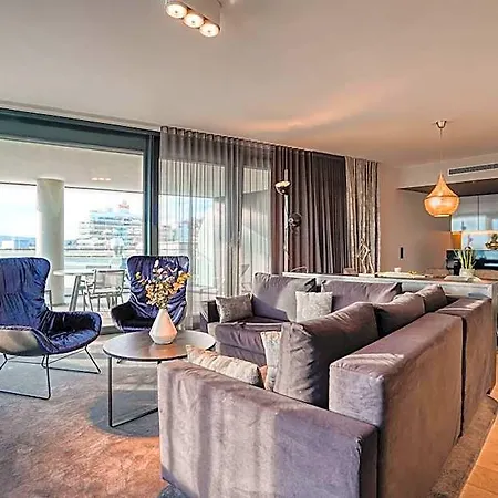 Apartahotel Cloud No7 - The Original 4*