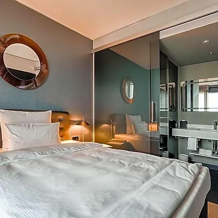 Cloud No7 - The Original 4* Stuttgart